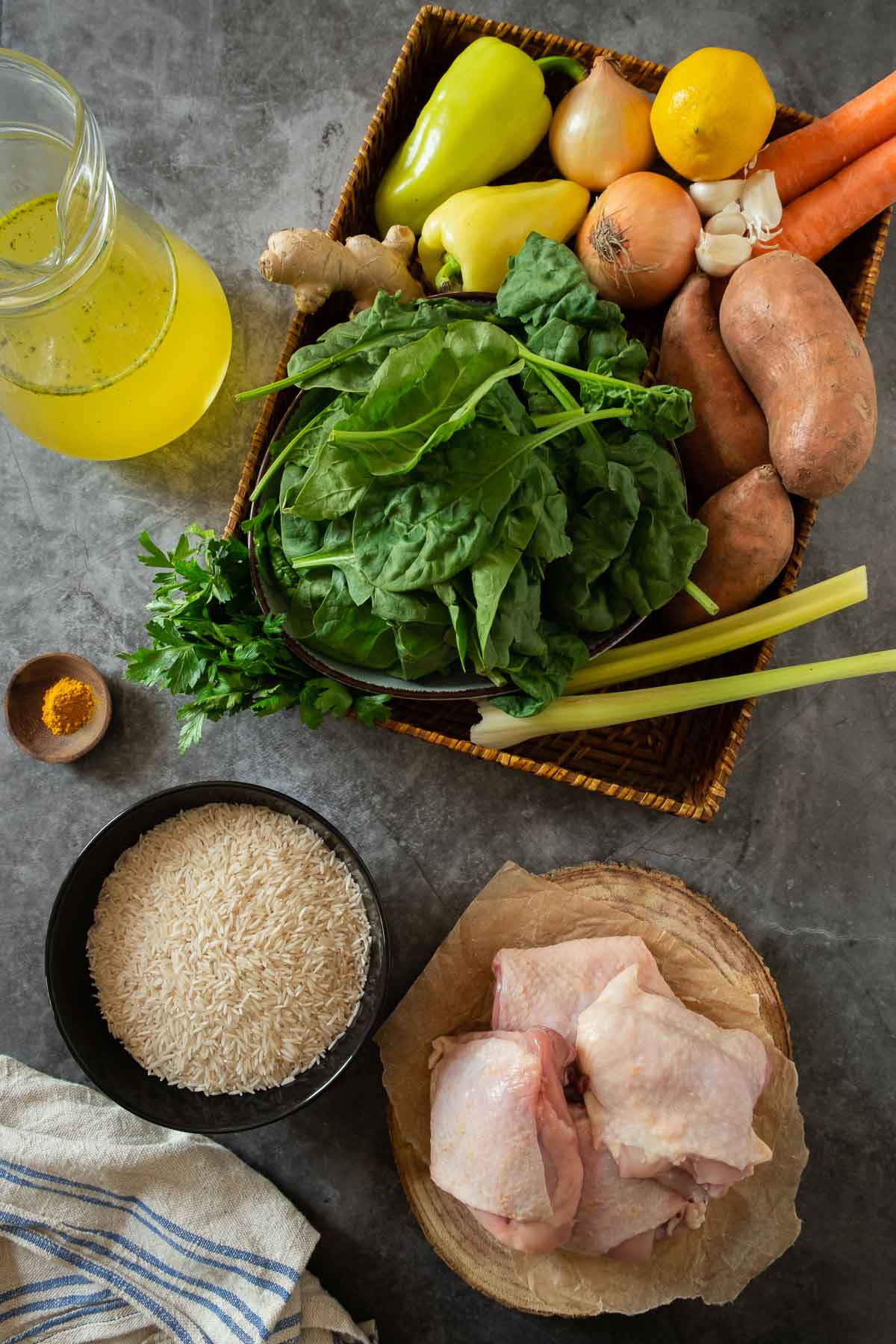 The ingredients needed to make golden glow soup with chicken thighs and basmati rice.