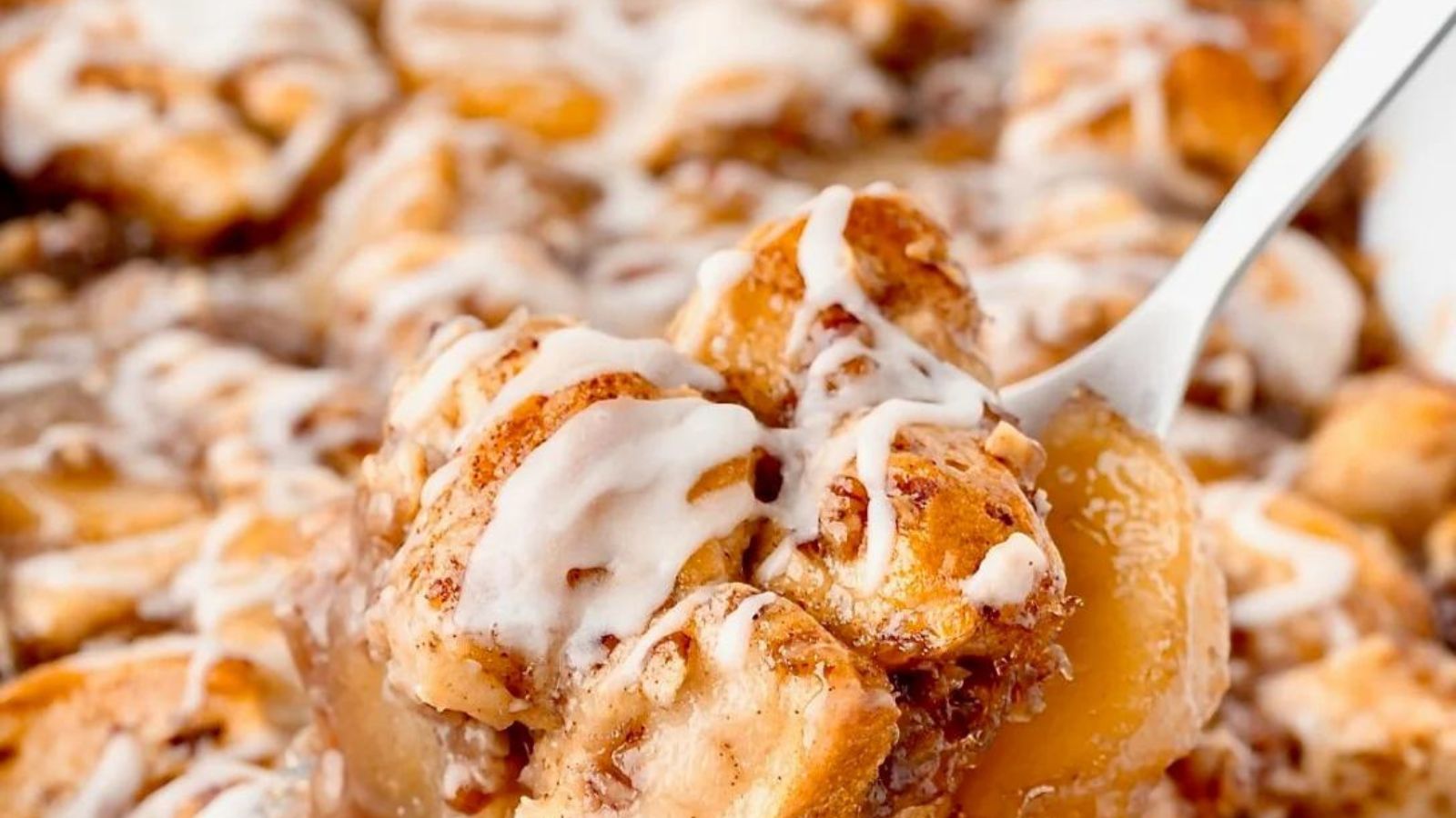 Apple pie filling, and chopped pecans to make this mouthwatering breakfast casserole in a flash.